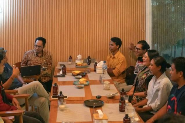 Rektor Undana Ingin Hilangkan Kesenjangan antara Pimpinan dan Mahasiswa
