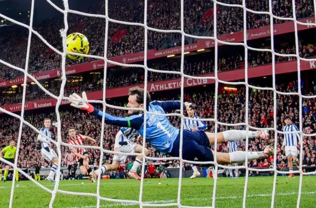 Athletic Bilbao Ditahan Real Sociedad Meski Unggul Pemain, Real Betis Menang atas Valencia