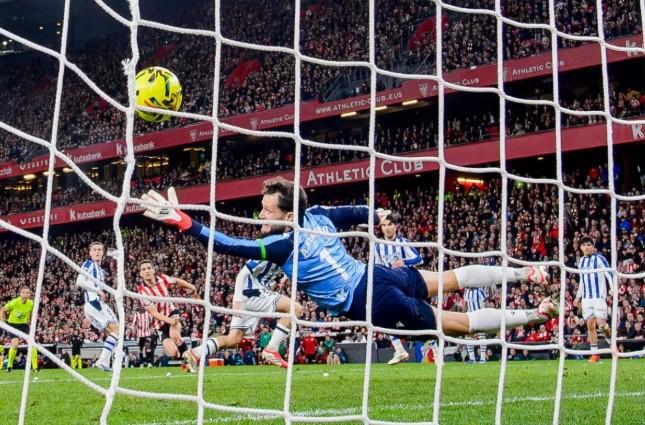 Athletic Bilbao Ditahan Real Sociedad Meski Unggul Pemain, Real Betis Menang atas Valencia