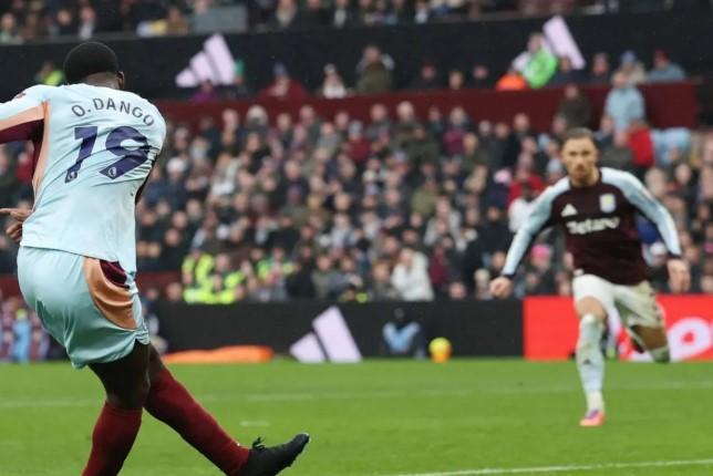 Aston Villa Tumbang dari Brentford Meski Lawan Bermain 10 Orang, Nottingham Forest Gagal Menang di Kandang