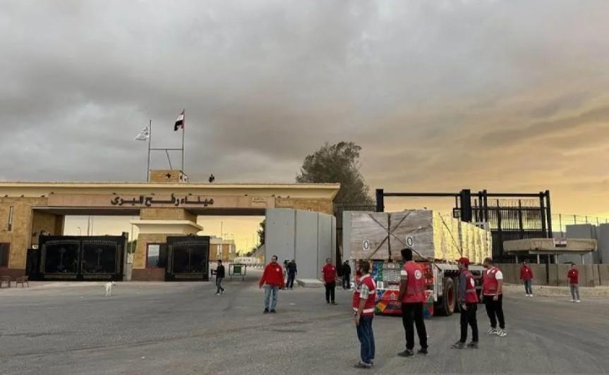 Perlintasan Rafah Dibuka Kembali Setelah 18 Bulan, Pasien Gaza Mulai Dievakuasi ke Mesir