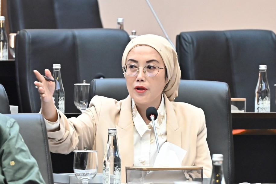 DPR Soroti Ketimpangan Kesejahteraan Guru Daerah, Ada yang Hanya Digaji Rp125 Ribu Per Bulan