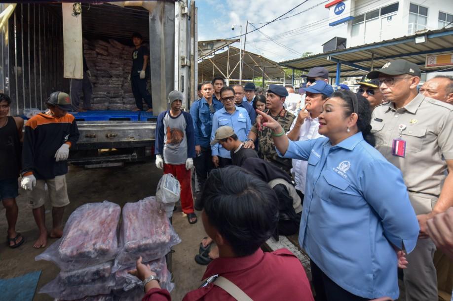 Ketua Komisi IV DPR Soroti Penumpukan 1.500 Kapal di Muara Angke, Sebut Berbahaya dan Tidak Efisien