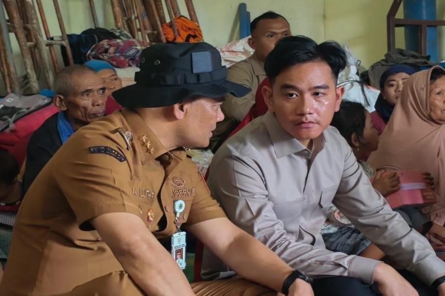Wapres Gibran Tinjau Lokasi Tanah Bergerak di Tegal, Pastikan Negara Hadir untuk Korban