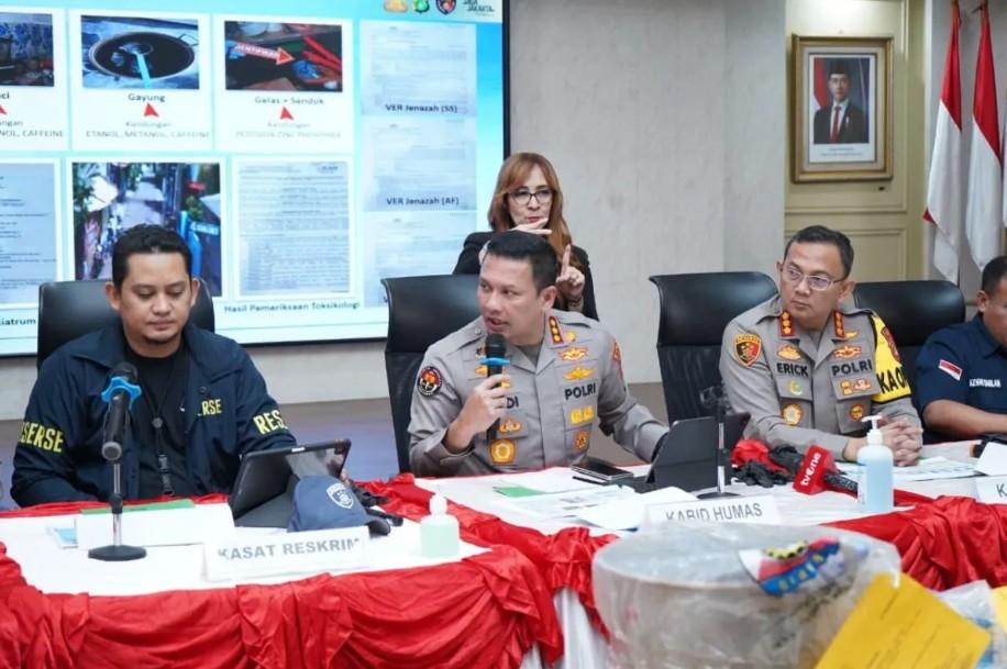 Polisi Tetapkan ASJ sebagai Tersangka Pembunuhan Berencana dalam Kasus Keracunan Satu Keluarga di Warakas