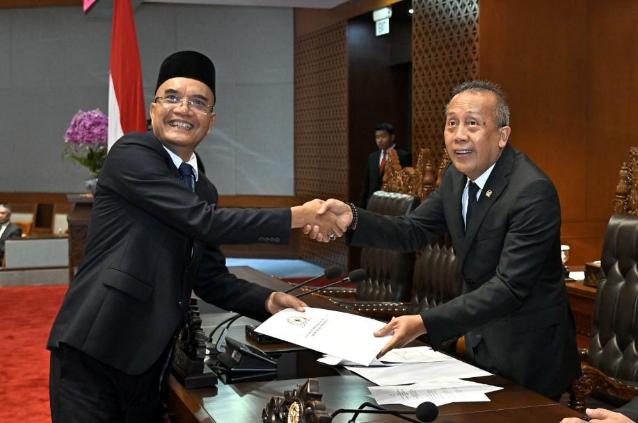 DPR RI Setujui Delapan Calon Anggota BAZNAS dari Unsur Masyarakat, Diharapkan Perkuat Tata Kelola Zakat Nasional