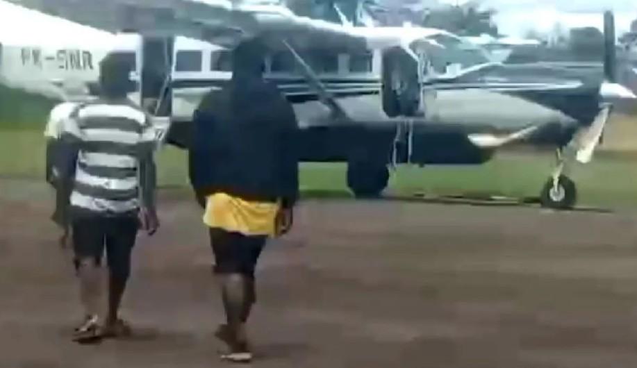 Pilot dan Kopilot Tewas Ditembak KKB di Karowai, Nasib 13 Penumpang Masih Belum Diketahui