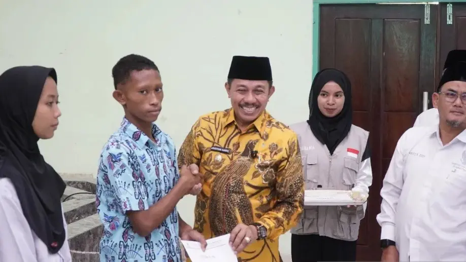 Baznas Provinsi Papua Salurkan Beasiswa Tahap I untuk 1.070 Siswa di Delapan Daerah