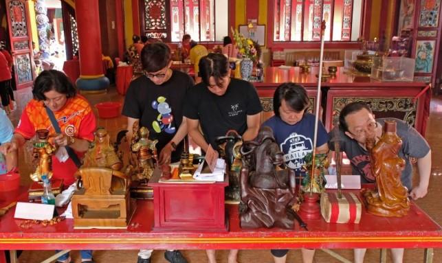 Tahun Kuda Api 2026 Disebut Penuh Euforia dan Emosi Tidak Stabil, Pakar Feng Shui Ungkap Prediksinya