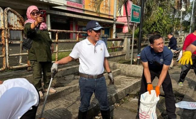 KLH Serahkan Data ke Satgas PKH, Izin 28 Perusahaan Penyebab Banjir Sumatera Ditinjau Ulang
