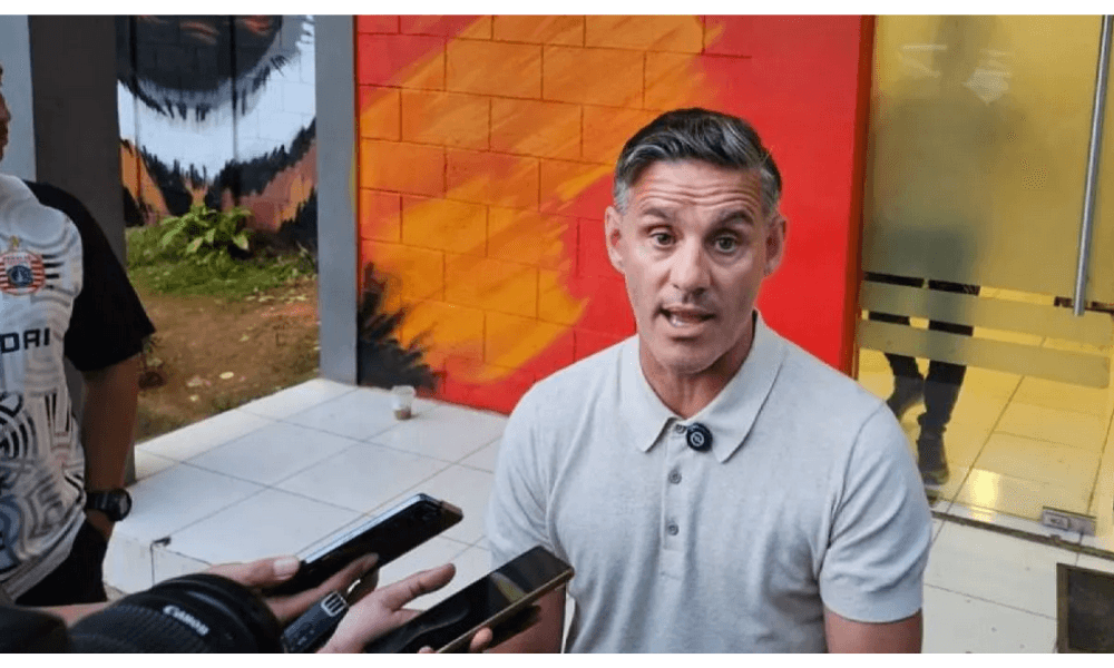 John Herdman Pantau Liga 2 di Pakansari, Bidik Pemain Muda Potensial untuk Timnas Indonesia