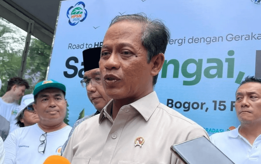 Menteri Lingkungan Hidup Sebut Indonesia Terjebak Triple Planetary Crisis saat Aksi Bersih Sungai di Bogor