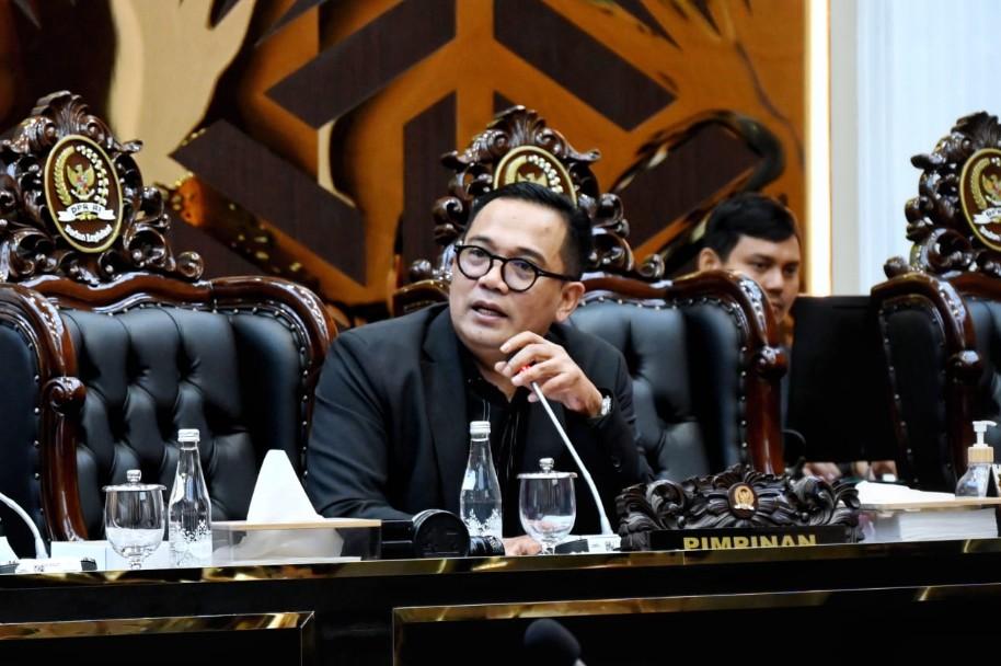 DPR Setujui Revisi UU Pengelolaan Keuangan Haji untuk Dibawa ke Paripurna sebagai Usul Inisiatif