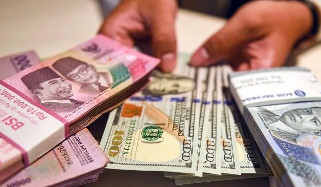 Rupiah pada Jumat Pagi Melemah 9 Poin ke Rp16.903 per Dolar AS