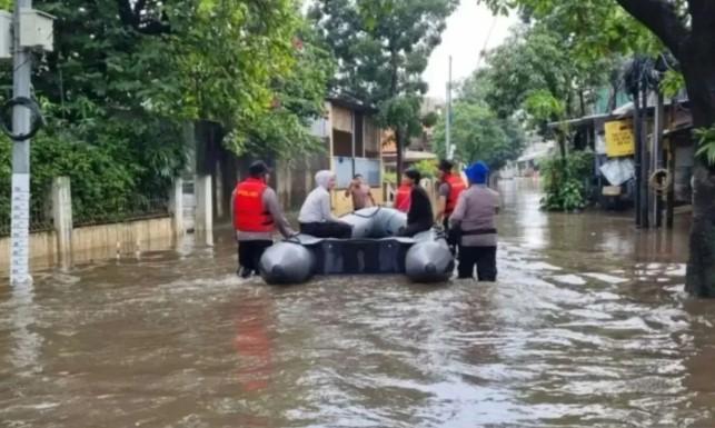 BPBD DKI Catat 61 RT dan Enam Ruas Jalan Tergenang Banjir hingga Pukul 07.00 WIB