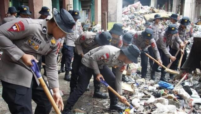 Kapolda Metro Jaya Ajak Warga Jadikan Bersih-Bersih Lingkungan sebagai Budaya Berkelanjutan