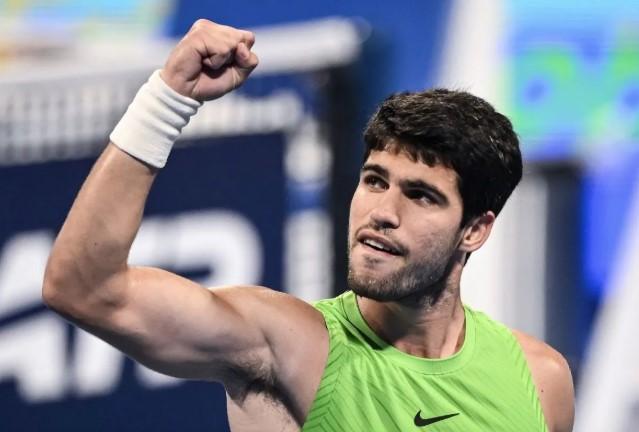 Carlos Alcaraz Singkirkan Andrey Rublev dan Tantang Arthur Fils di Final Qatar Open 2026
