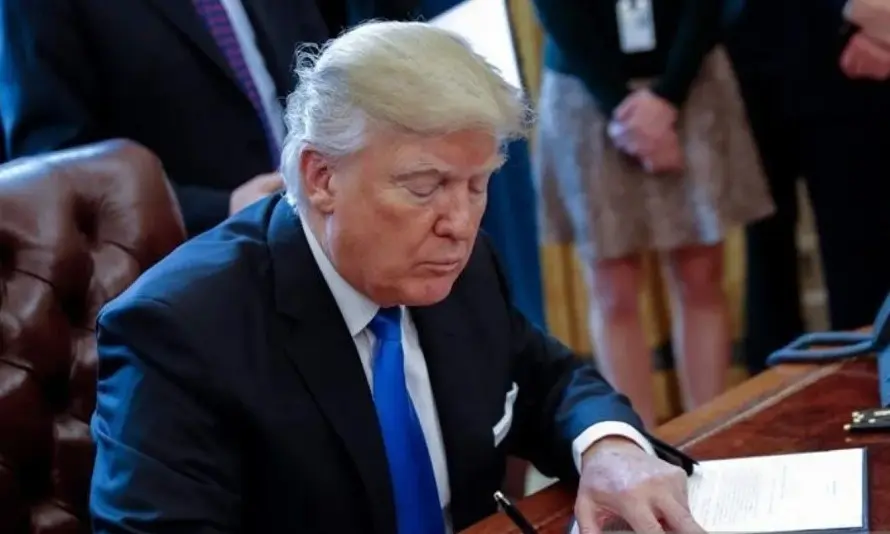 Mahkamah Agung AS Batalkan Tarif Trump dan Picu Babak Baru Perang Dagang Global