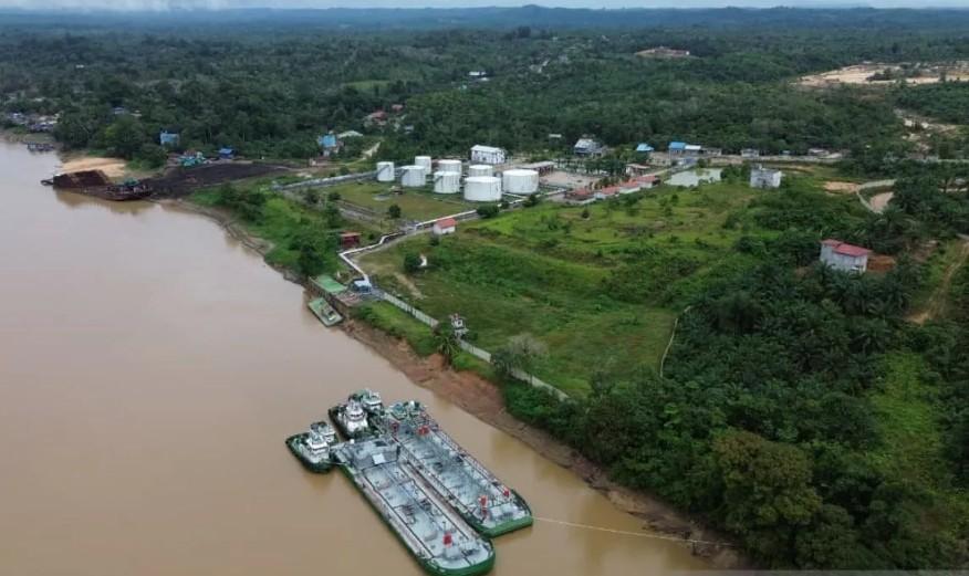 Pertamina Percepat Pemulihan Distribusi BBM di Hulu Kalbar Setelah Debit Sungai Kapuas Meningkat