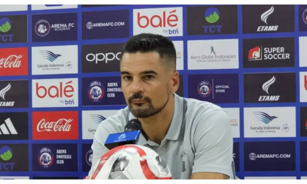 Carlos Pena Tegaskan Persita Siap Tampil Maksimal Hadapi Persib Bandung di GBLA