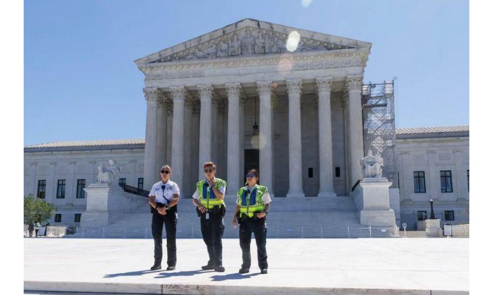 Putusan Mahkamah Agung AS Dinilai Bisa Akhiri Era Tarif Darurat Trump