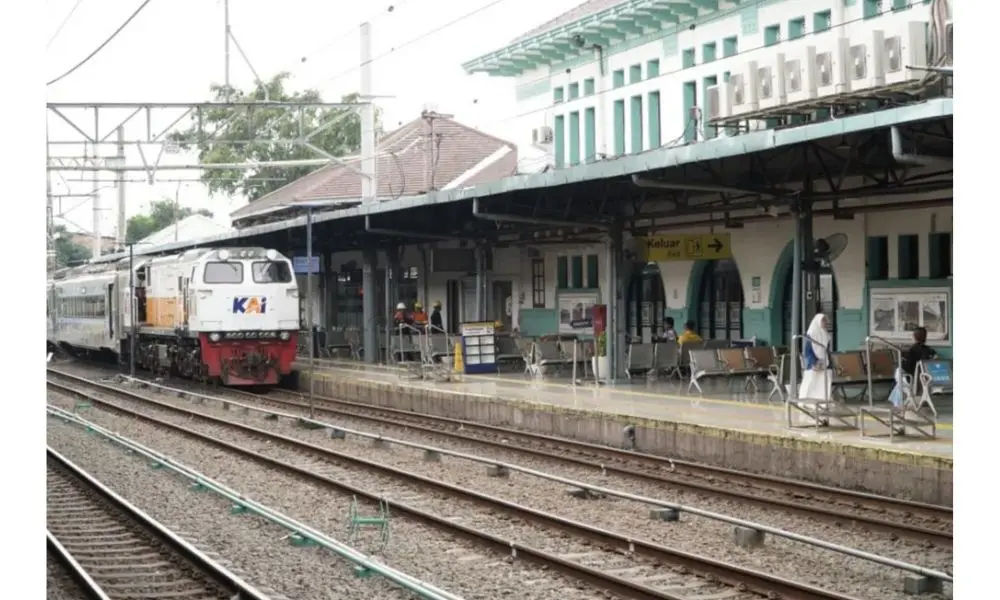 KAI Daop 1 Jakarta Catat 480 Ribu Tiket Lebaran 2026 Terjual, Tambah 16 Perjalanan KA