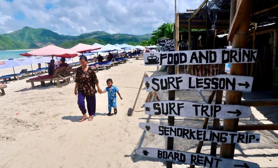 Pemprov NTB Perkuat Pariwisata Berkelanjutan Lewat Optimalisasi Pembiayaan Syariah dan Konektivitas Internasional
