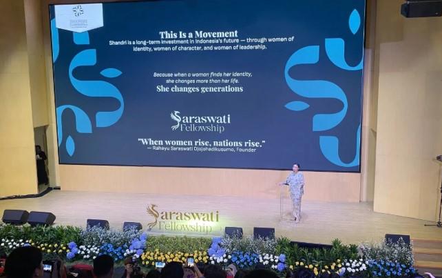 Rahayu Saraswati Tegaskan Peran Perempuan Kunci Bangkitkan Bangsa di Wisuda Saraswati Fellowship