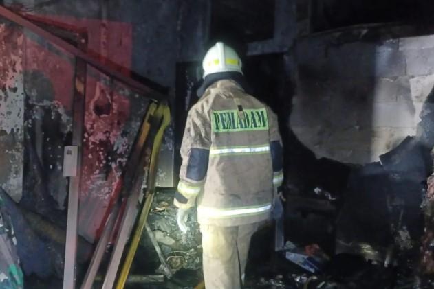 Korsleting Listrik Diduga Sebabkan Dua Kebakaran di Jakarta Utara