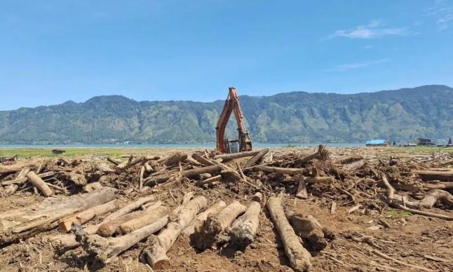 BNPB Intensifkan Pembersihan Lahan Pertanian Pascabanjir Bandang di Aceh Tengah