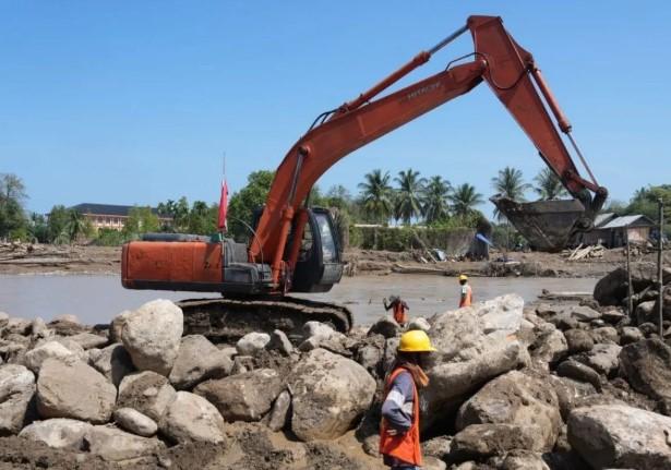 Kementerian PU Percepat Penanganan 38 Muara Sungai Pascabencana di Tiga Provinsi Sumatera