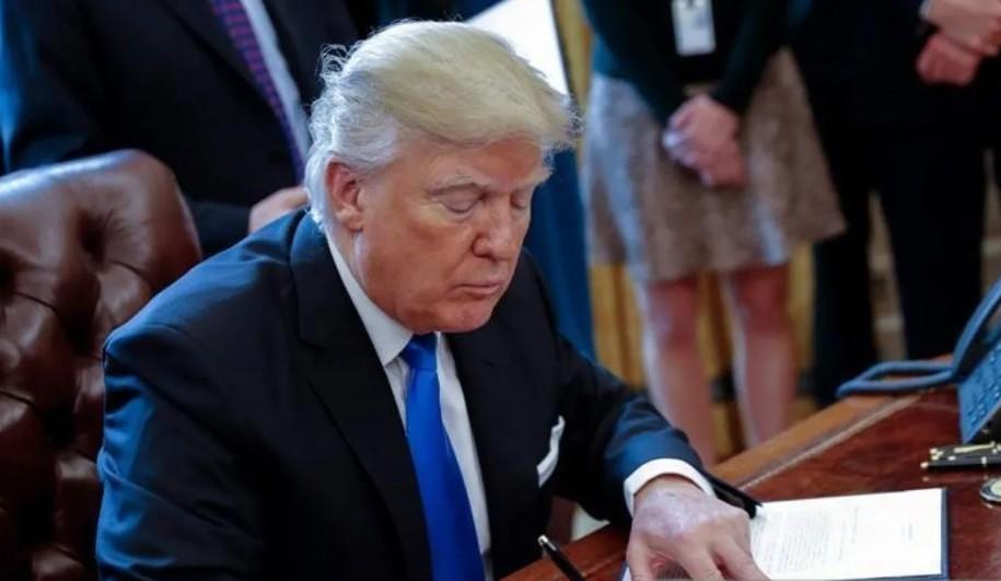 Trump Bantah Laporan Jenderal Dan Caine Menentang Serangan ke Iran dan Tegaskan Otoritas Keputusan Militer