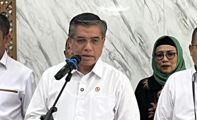 Menaker Yassierli Tegaskan THR Wajib Dibayar H-7 Idulfitri, Pemerintah Koordinasi Terbitkan Surat Edaran