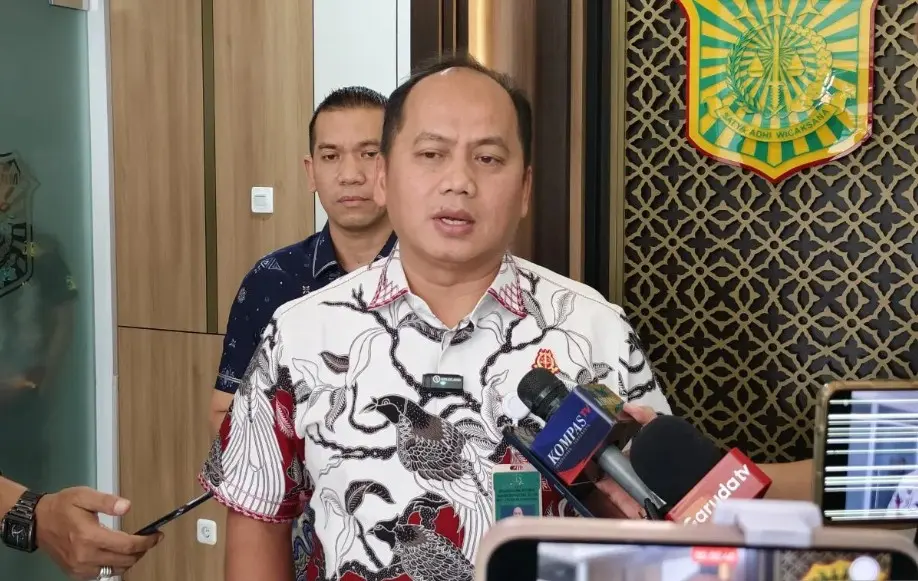 Kejaksaan RI Menghentikan Kasus Guru Honorer Probolinggo Usai Kerugian Negara Rp118 Juta Dipulihkan