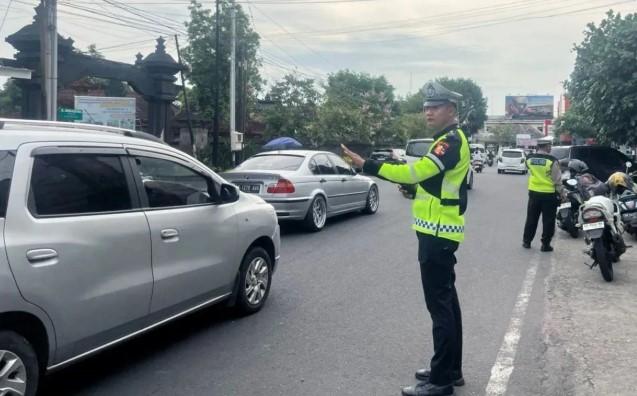 Gubernur NTB Lalu Muhamad Iqbal Tekankan Pengamanan Ketat Saat Ramadhan di Tengah Lonjakan Aktivitas Warga Mataram