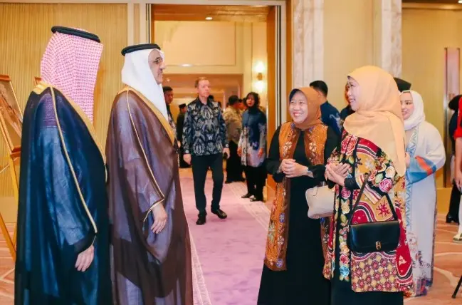 Khofifah Hadiri Buka Puasa Kedubes Arab Saudi untuk Perkuat Hubungan Bilateral Indonesia–Arab Saudi