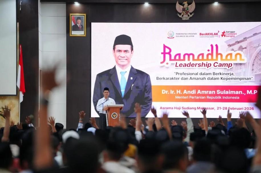 Mentan Andi Amran Sulaiman Tegaskan Kepemimpinan Harus Berlandaskan Hati Nurani dan Perubahan Mindset