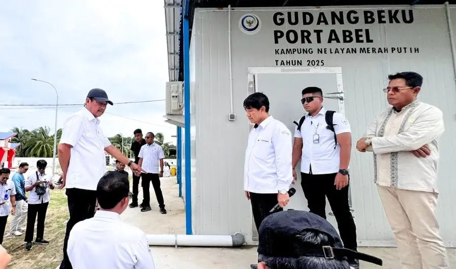 Menteri Sakti Wahyu Trenggono Geram Soroti Kualitas Infrastruktur Kampung Nelayan Merah Putih Ekas Buana di Lombok Timur