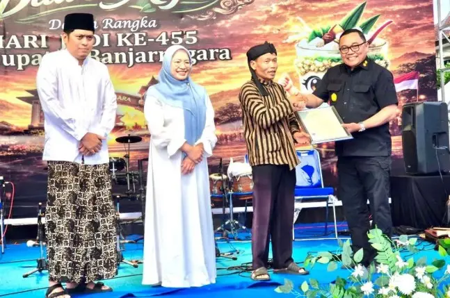 Logo Dawet Ayu Banjarnegara Resmi Kantongi Hak Cipta pada HUT ke-455