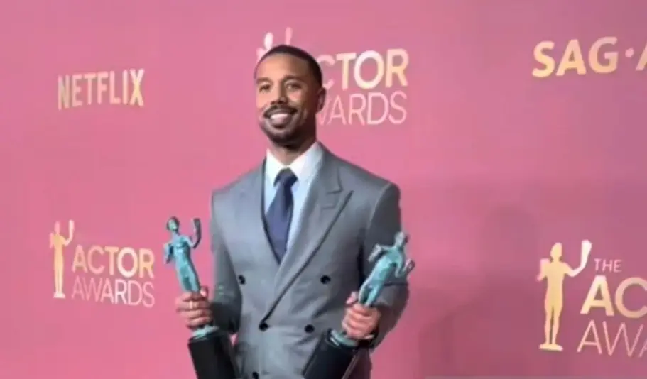 Michael B. Jordan Raih Penghargaan Aktor Terbaik di Actor Awards 2026 Lewat Film “Sinners”