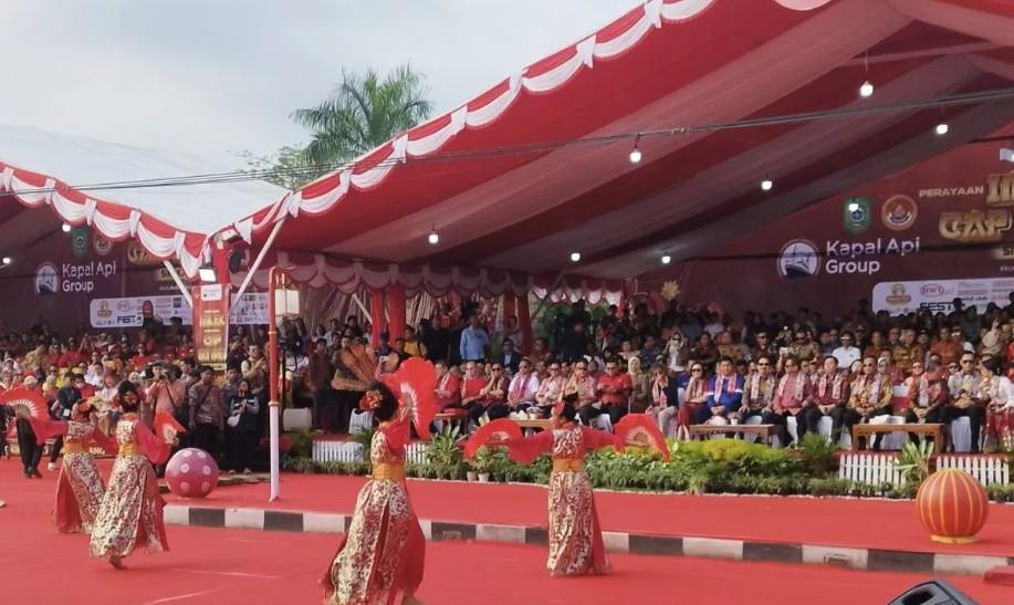 Mendagri Tito Karnavian Menilai Festival Cap Go Meh 2026 di Singkawang Wujud Nyata Bhinneka Tunggal Ika