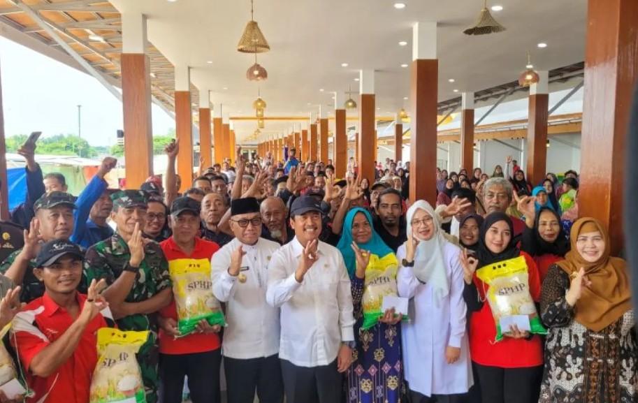 Menteri Kelautan dan Perikanan Tambah SPBN dan Bantuan Kapal untuk Nelayan Banyuwangi
