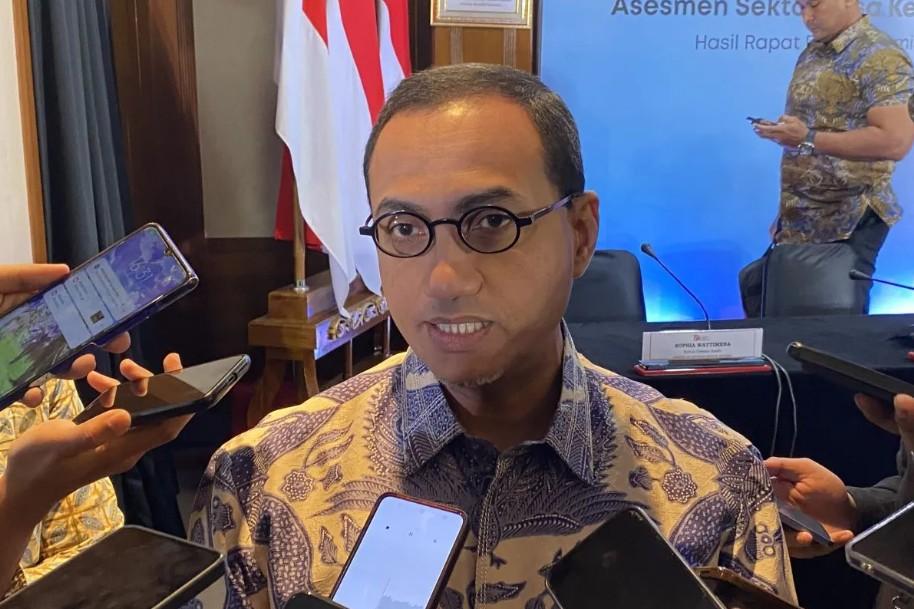 OJK Waspadai Potensi Capital Outflow Dampak Ketegangan Iran-AS-Israel, IHSG Melemah 0,96 Persen