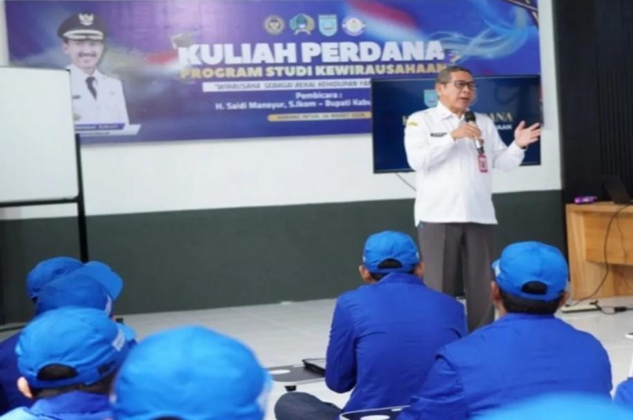 Program Sarjana Kewirausahaan Diikuti 29 Warga Binaan Lapas Narkotika Karang Intan untuk Bekal Masa Depan Setelah Bebas