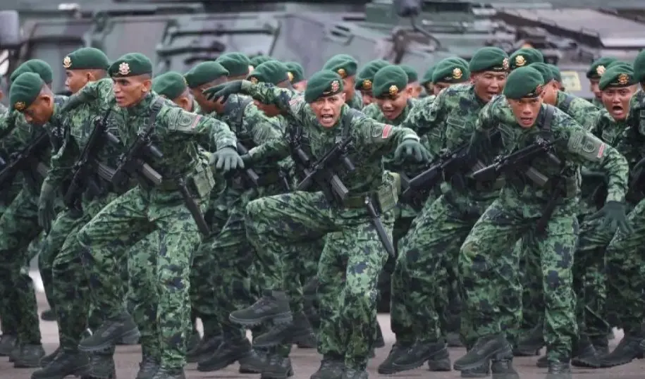 Kostrad Perkenalkan Seragam Baru Bermotif Daun Laurel dalam Perayaan HUT ke-65 di Cilodong