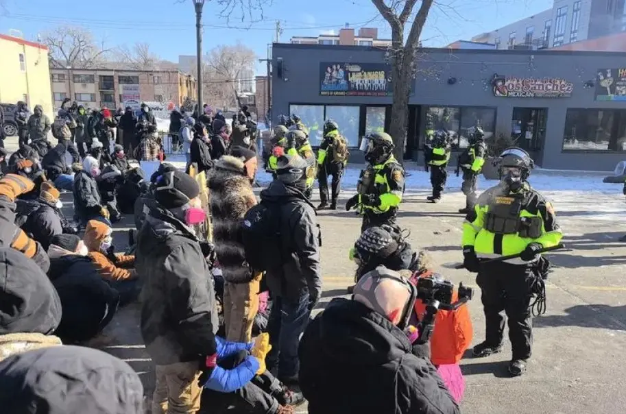 Trump Ganti Menteri Keamanan Dalam Negeri AS, Senator Markwayne Mullin Ditunjuk Mulai 31 Maret 2026