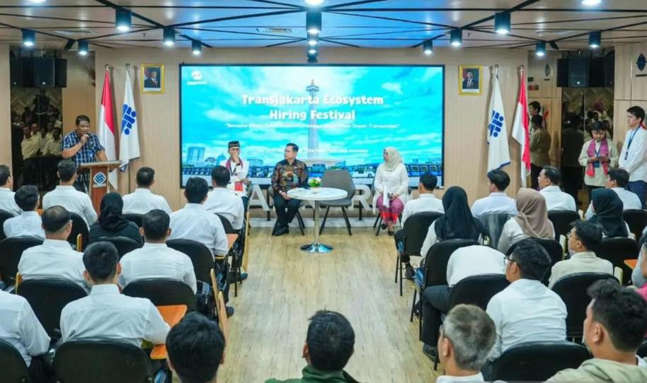 Transjakarta dan Kemenaker Gelar Ecosystem Hiring Festival, Lebih dari 800 Pelamar Berebut Posisi di Sektor Transportasi