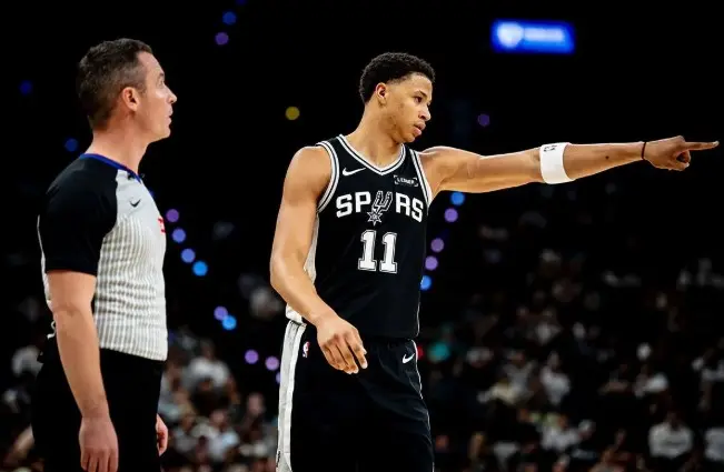 San Antonio Spurs Tumbangkan Houston Rockets 145-120 dan Perkuat Posisi di Peringkat Kedua Wilayah Barat