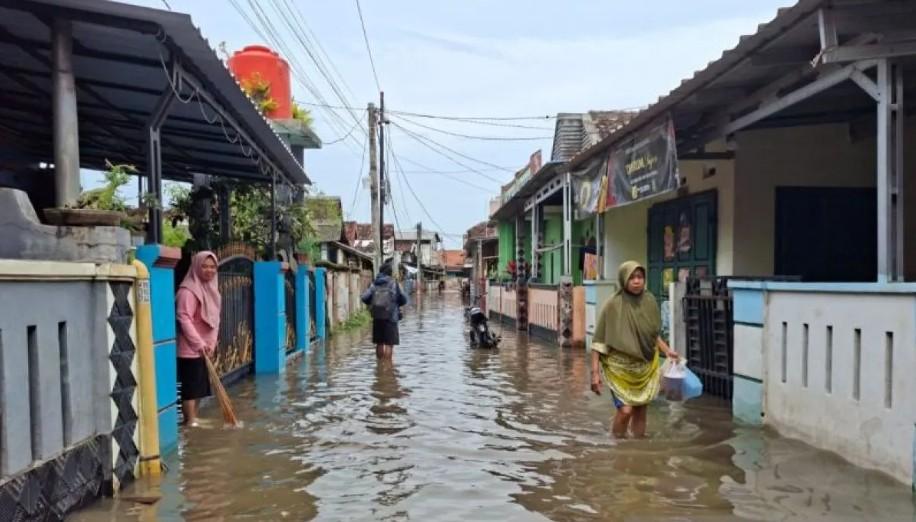 Wakil Gubernur Banten Instruksikan Pembentukan Tim Khusus Lintas Sektor untuk Tangani Banjir Meluas Akibat Cuaca Ekstrem