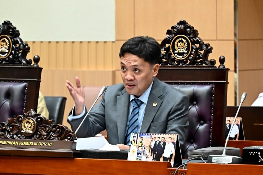 Komisi III DPR Soroti Kasus Nabila O'Brien dan Dorong Pencabutan Status Tersangka Lewat Keadilan Restoratif